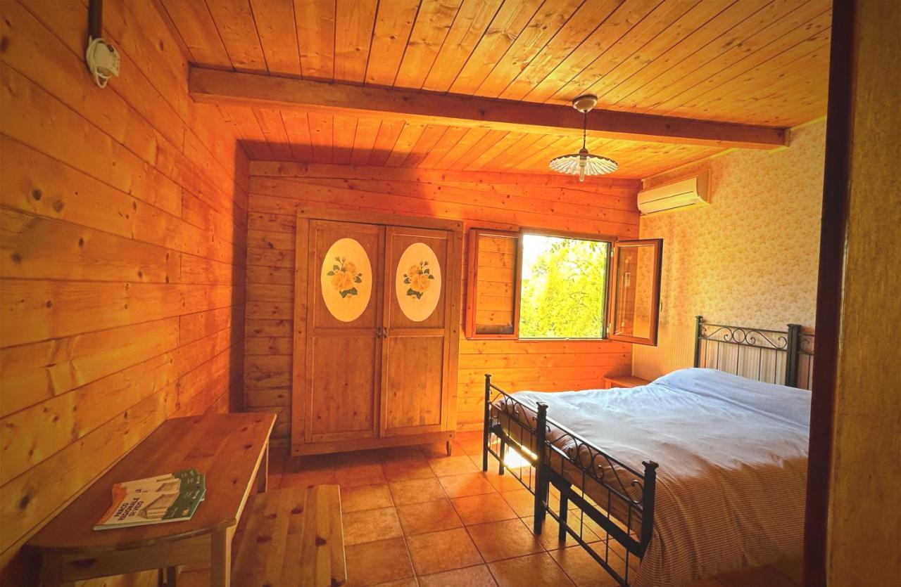 Night In The Wood Sorbo Villa Campagnano Di Roma Dış mekan fotoğraf